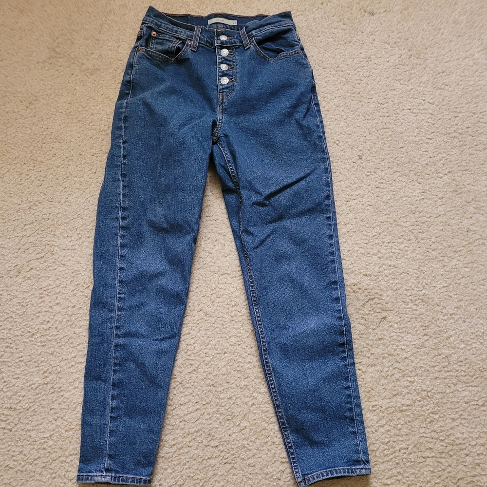 Levi's High Waisted Mom Jeans size 26